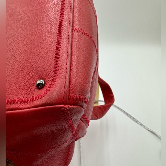 Chanel-Authentic- Caviar Leather Chocolate Bar Cube Shoulder Bag - Coral - Picture 14 of 17